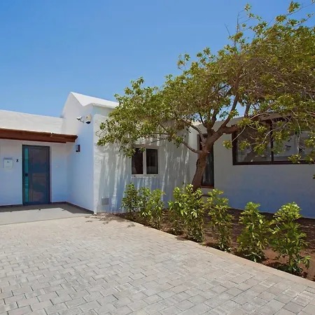 Esencia Villa *